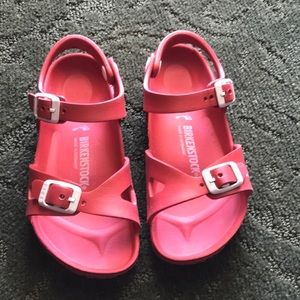 Kid sandals